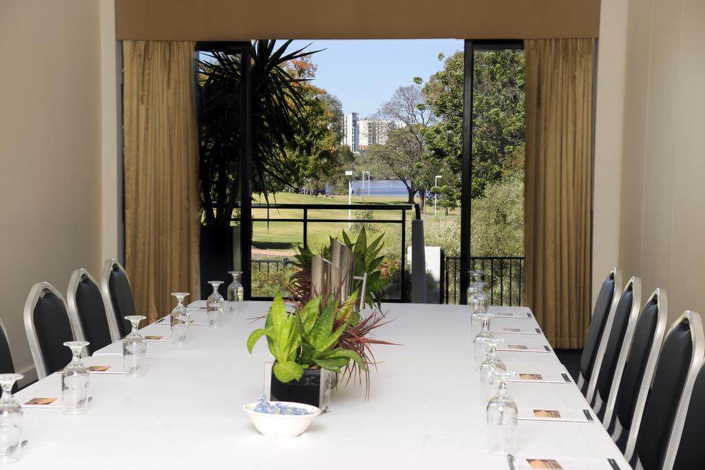 Assured Ascot Quays Apartment Hotel Perth Exterior foto