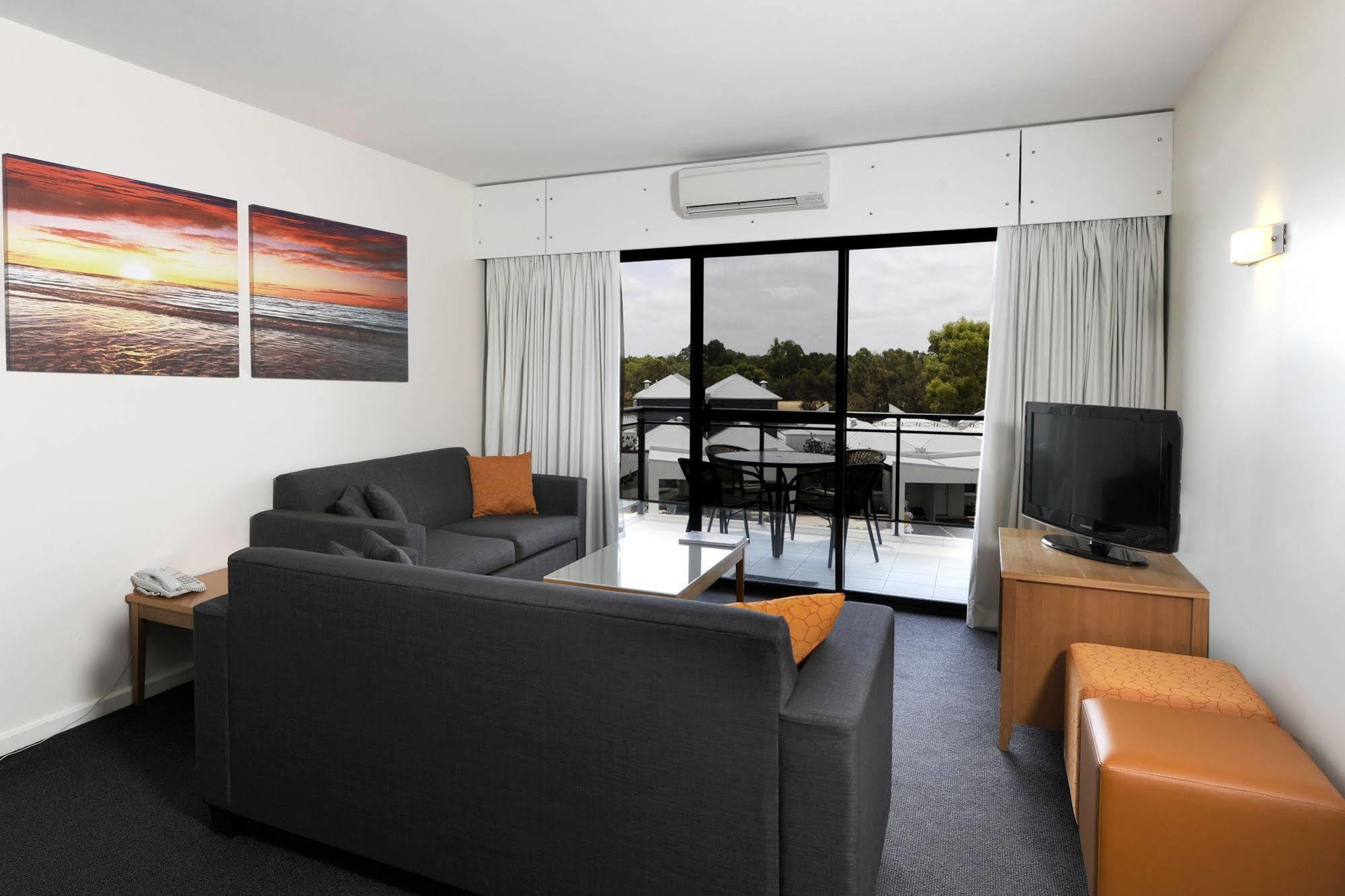 Assured Ascot Quays Apartment Hotel Perth Exterior foto